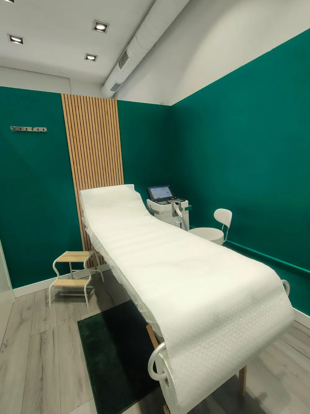 LASERoma Tecnologia avanzata e certificata